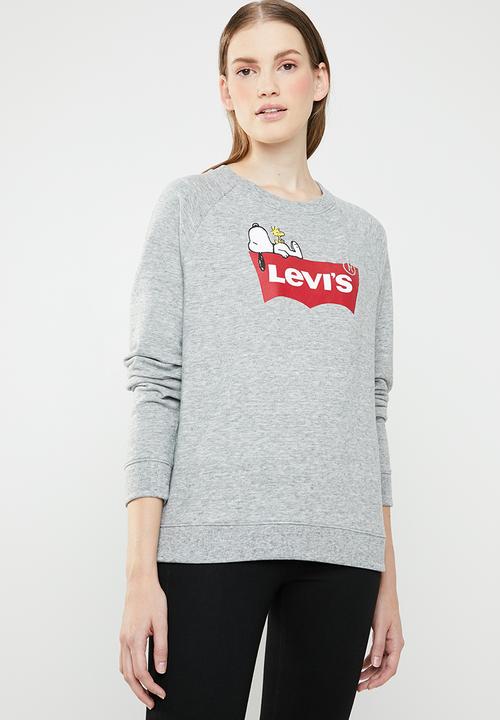 sweat levis peanuts