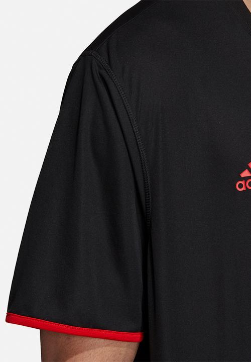 adidas Performance - Tan rev short sleeve jersey tee - black & red