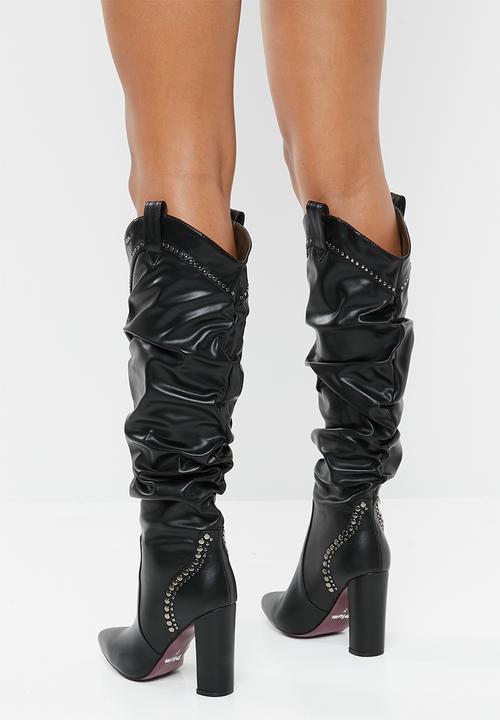 Plum - Studded ruched boot - black