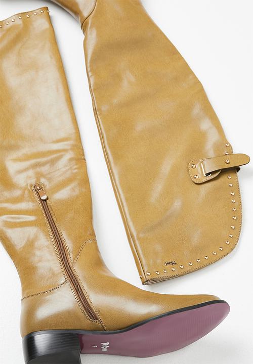 Plum - Maddie boot - tan