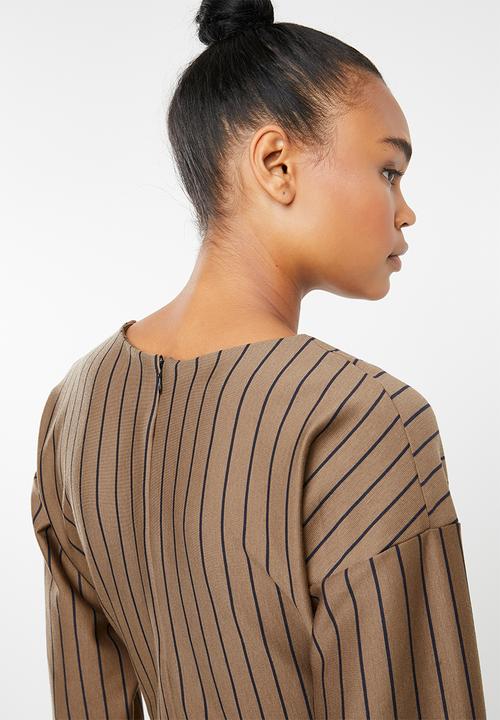 Superbalist - Tie front ponti jumpsuit - camel & black