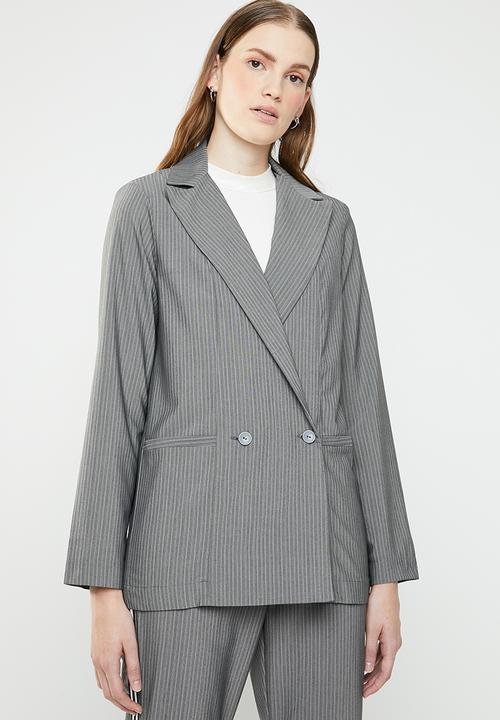 STYLE REPUBLIC - Longer length double breasted blazer - grey