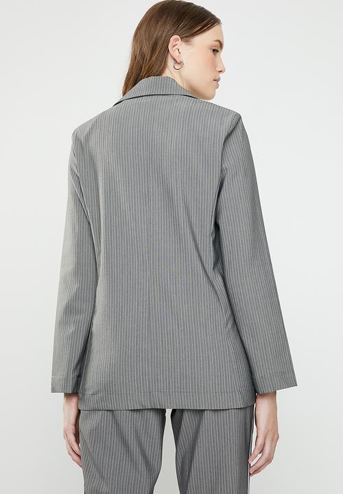 STYLE REPUBLIC - Longer length double breasted blazer - grey