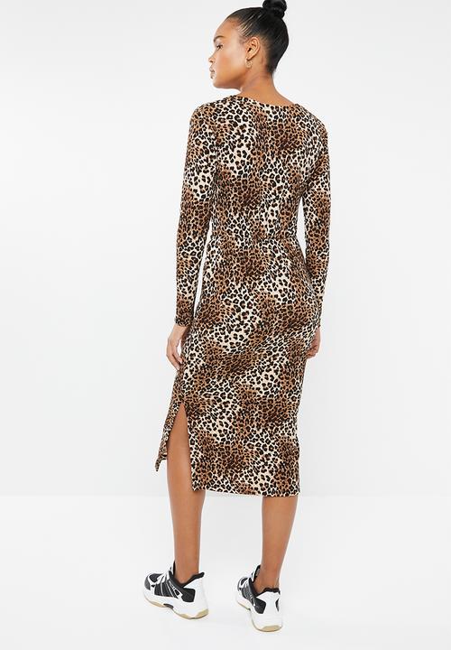 Superbalist - V-neck tie front knit dress - brown & black