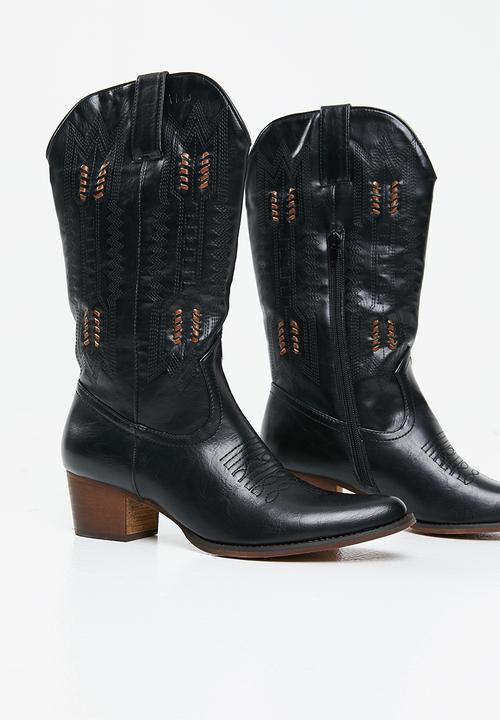 Plum - Rustic calf-length boot - black