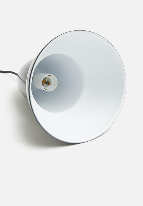 Sixth Floor - Poise pendant - black