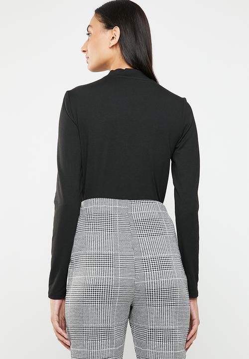 ONLY - Mojo long sleeve ruffle tie blouse - black