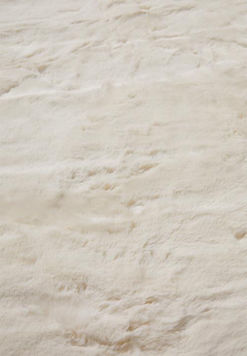 Fotakis - Eli faux fur rug - cream