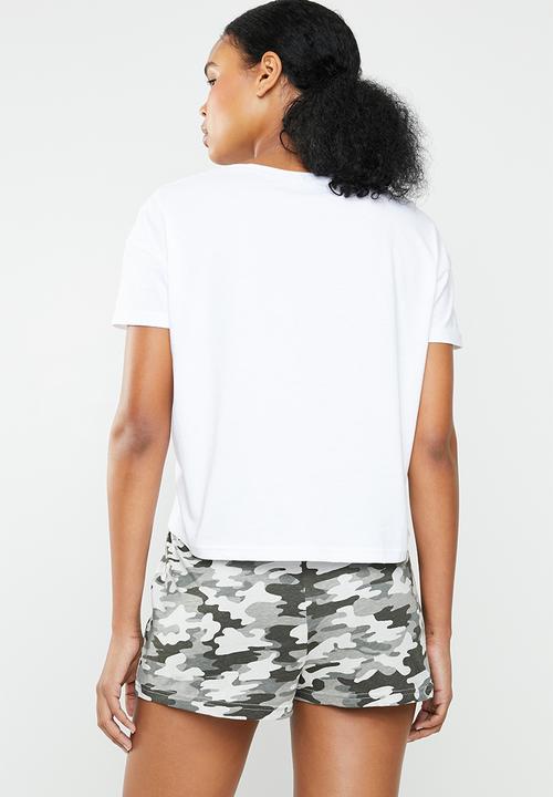 New Look - Camo jersey short set - green & white