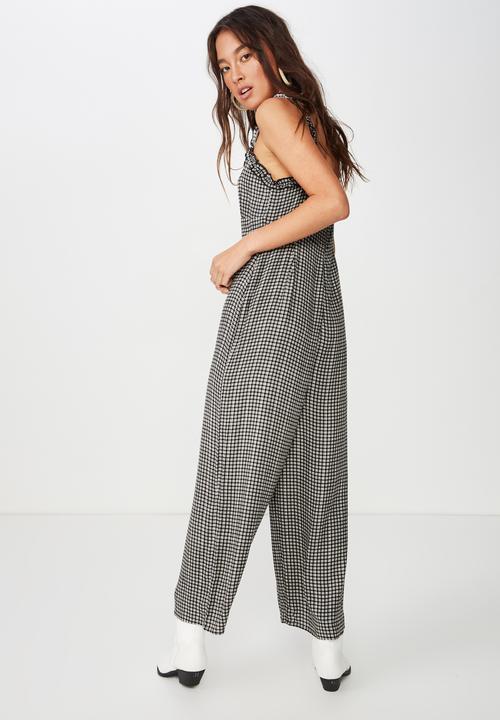 Cotton On - Woven tash strappy jumpsuit - black