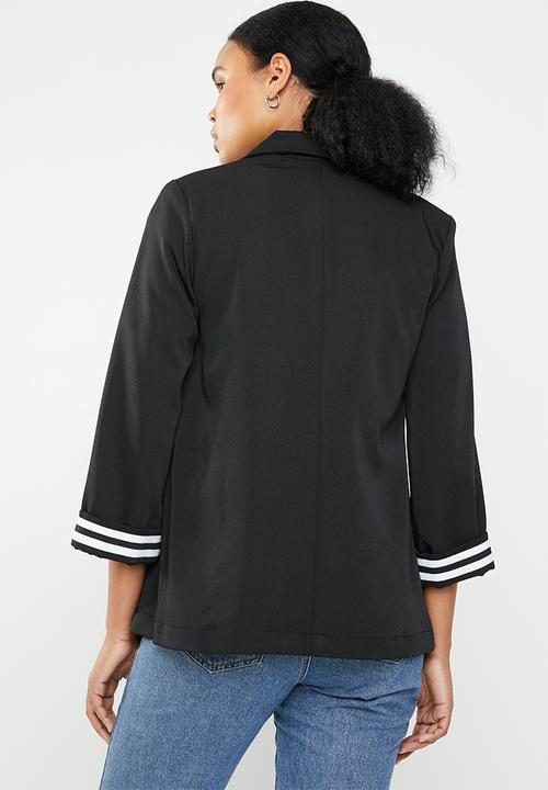 STYLE REPUBLIC - Longer length blazer - black