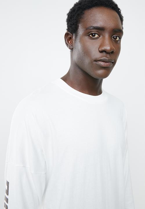 Night Addict - Freg tee - white