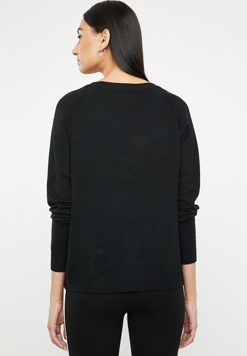 ONLY - Laura long sleeve v-neck pullover - black