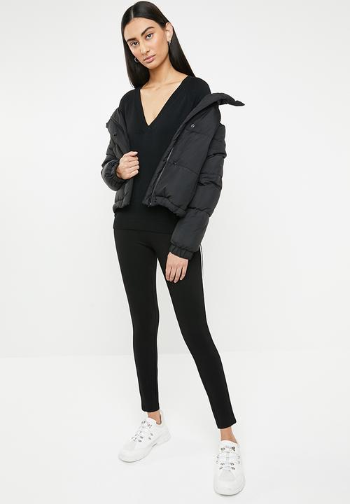ONLY - Laura long sleeve v-neck pullover - black