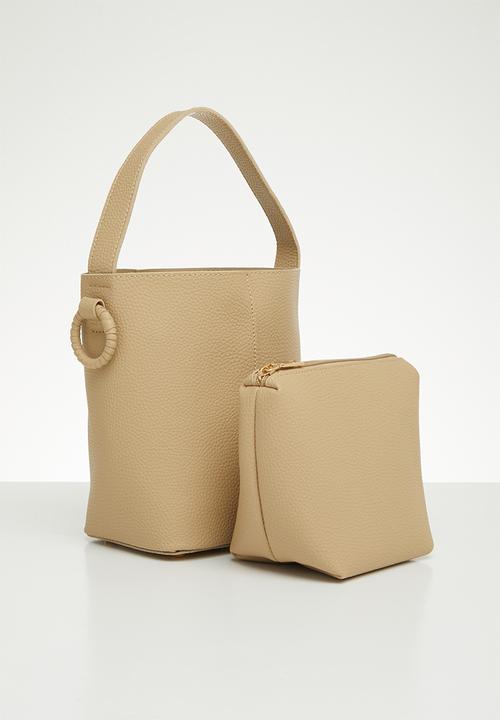Superbalist - Gill bucket bag - beige