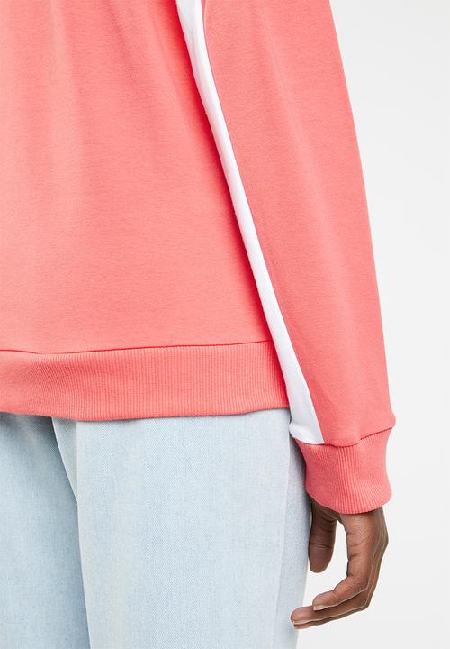 Reebok - Classic French terry big logo crew sweatshirt - pink
