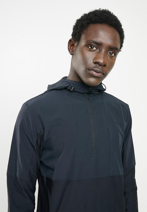 Under Armour - Vanish hybrid jacket - black