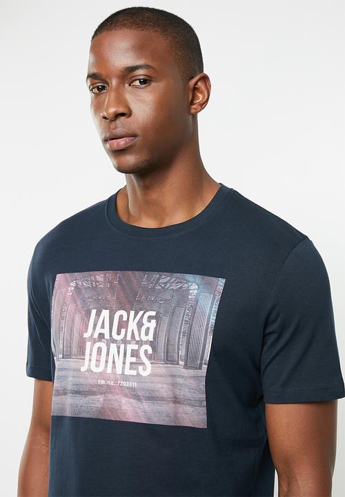 Jack & Jones - Spring-feel short sleeve crew neck tee - navy