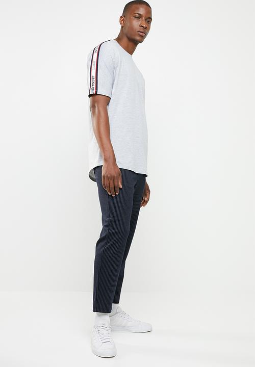 Jack & Jones - Jcotape tee - grey