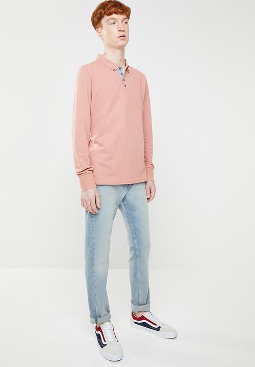 Brave Soul - Lincoln golfer - peach