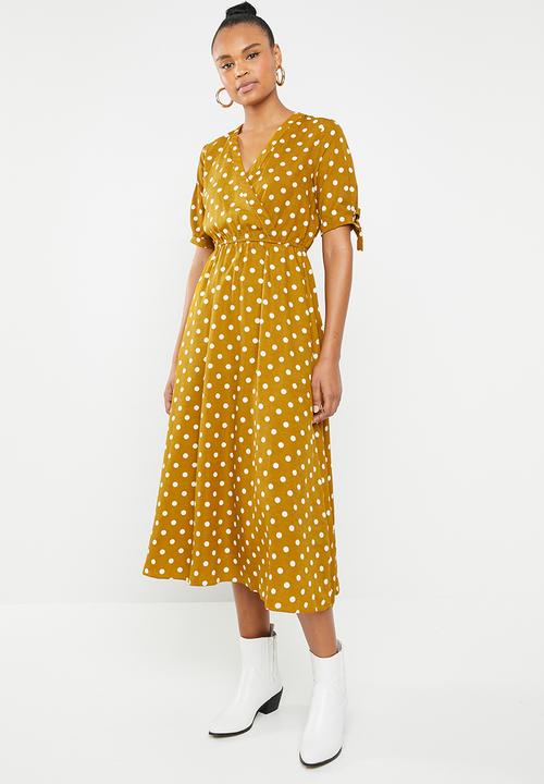 Revenge - Tie sleeve polka dot midi dress - mustard