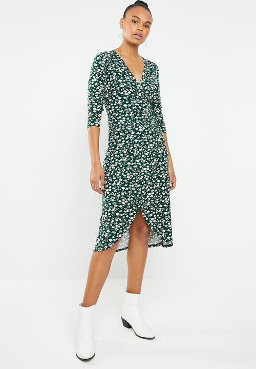 New Look - V neck long sleeve ditsy wrap dress - green