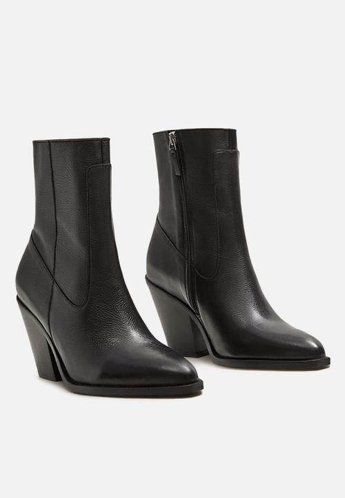 MANGO - Leather pointed ankle boot - black