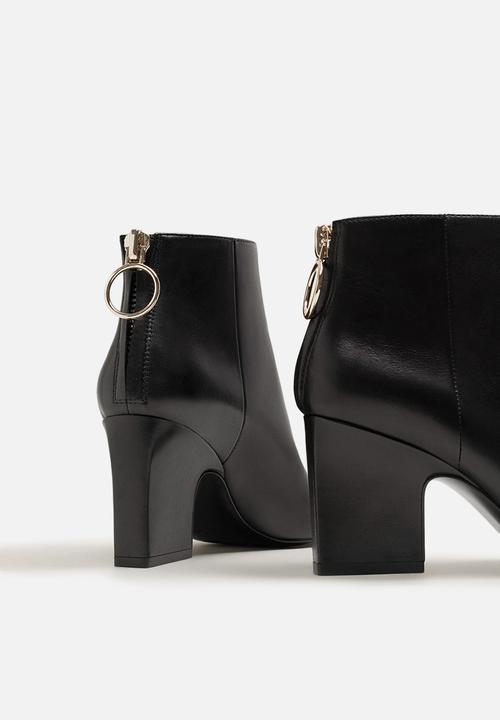 MANGO - Zipped leather ankle boot - black