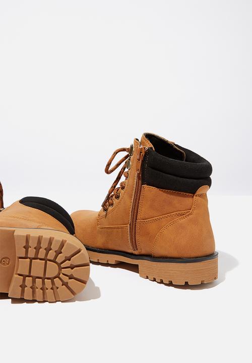 Cotton On - Trekker hiking boot - tan