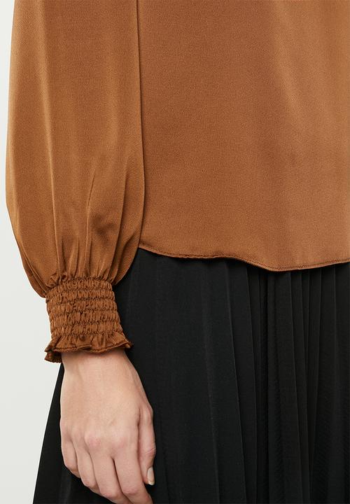 Superbalist - Elasticated hi neck blouse - brown