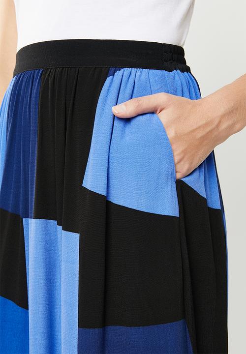 Vero Moda - Molly knee length skirt - multi