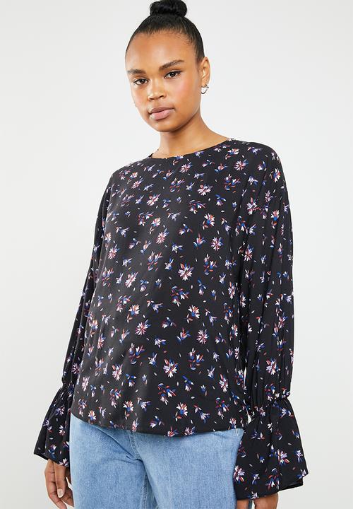 Superbalist - Drop shoulder blouse - black