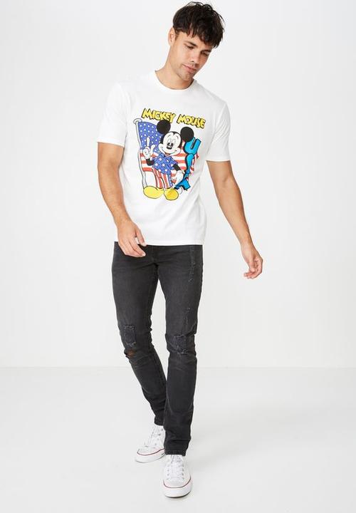 Cotton On - Mickey flag Tbar collab character tee - white