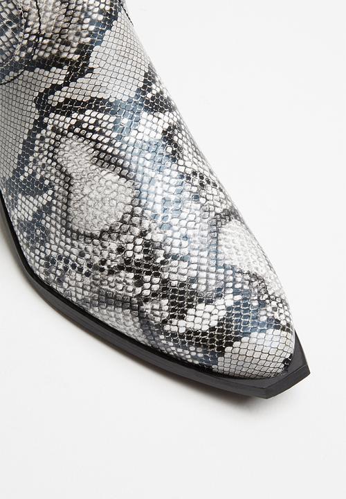 Superbalist - Brooklyn -  black & grey