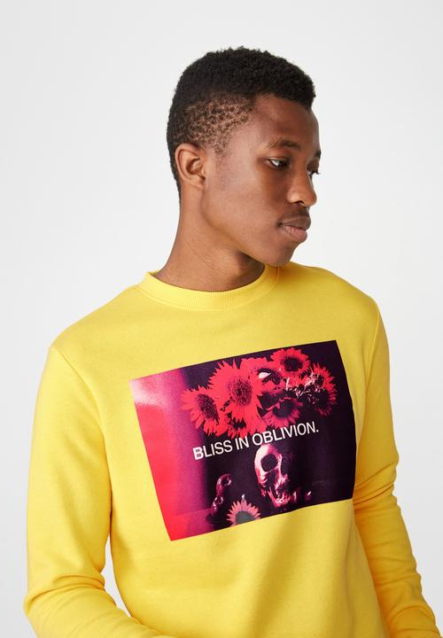 Cotton On - Bliss in oblivion crew fleece -  yellow