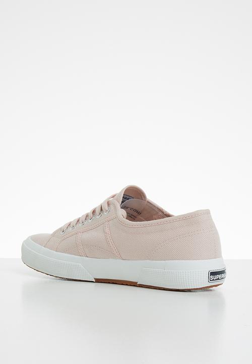SUPERGA - 2750 Cotu Classic - Pink Skin/Gum Sole