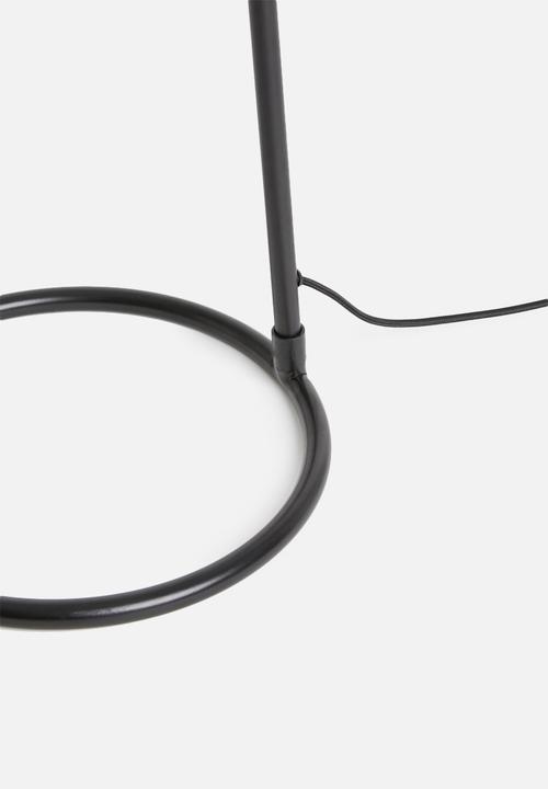 Sixth Floor - Hellos floor lamp - gold
