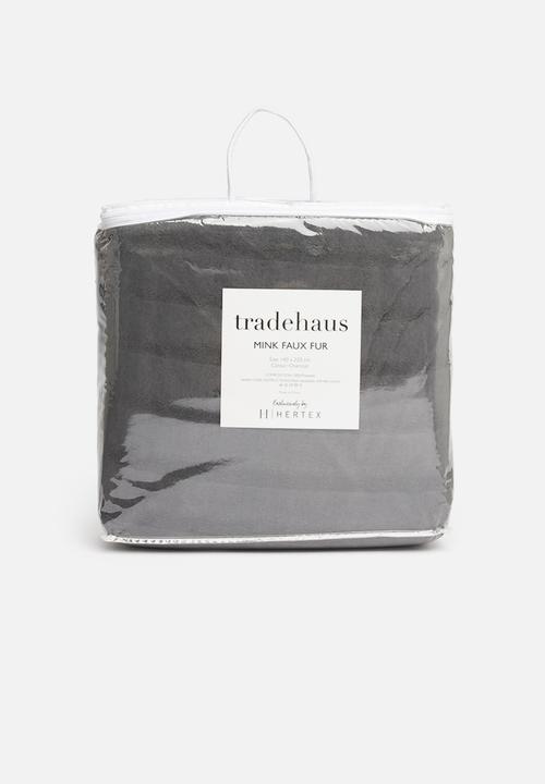 Hertex Haus - Mink faux fur throw - charcoal