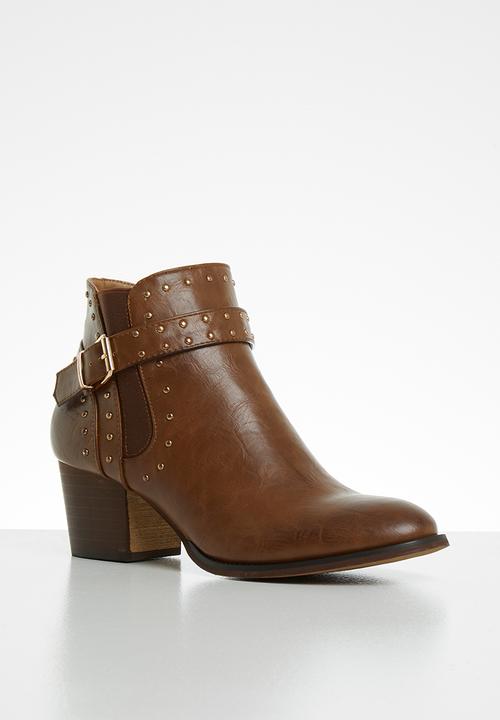 Plum - Studded ankle boot - brown