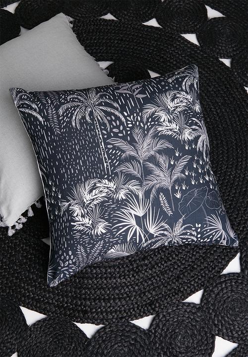 Grey Gardens - Arden cushion cover - black