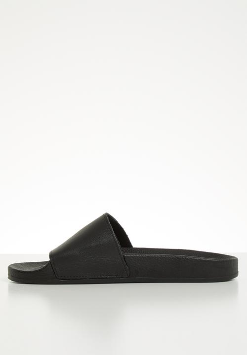 STYLE REPUBLIC - Essential leather slider sandals - black