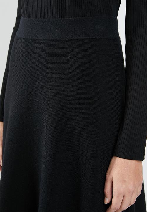 MANGO - Knitted flared midi skirt - black