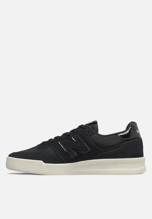 New Balance  - WRT300E2 classic court - black