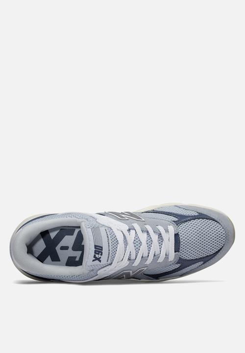 New Balance  -  X90 - beach blue