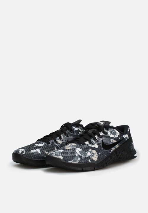 Nike - Metcon 4 XD Premium - black/black - white 