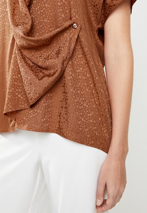 MANGO - Draped textured blouse - bronze