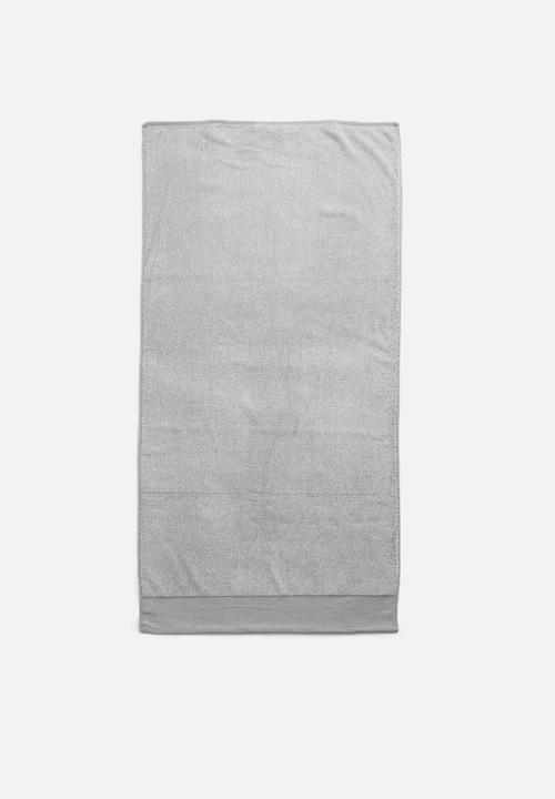 Linen House - Plush towel - grey