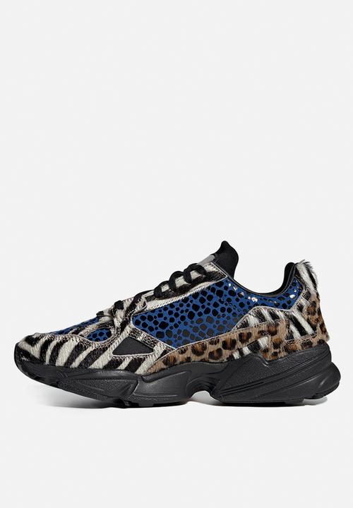 adidas Originals - Falcon W - Off White / Core Black / Bright Gold