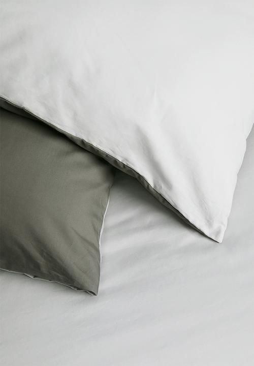 Sixth Floor - Reversible duvet set - dgrey/lgrey