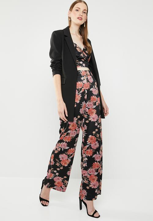 STYLE REPUBLIC - Cropped strappy top - black